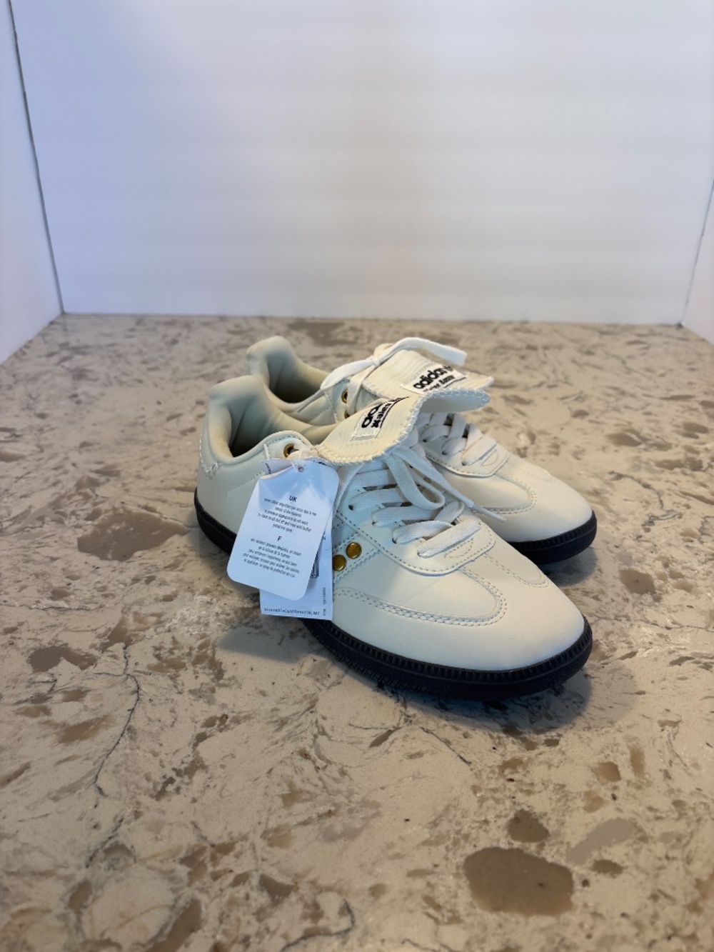 NWT Women’s Adidas Wales Bonner Samba Studded Sneakers Cream/ White 7.5 - Picture 3 of 8
